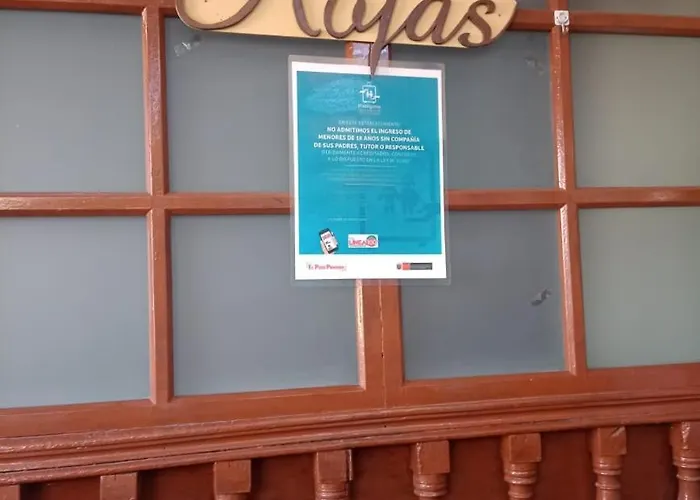 Casa Rojas *